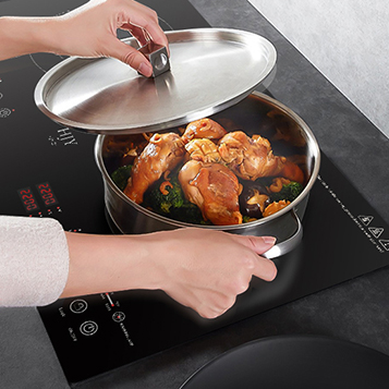Questions et attention concernant l'utilisation d'une cuisinière à induction